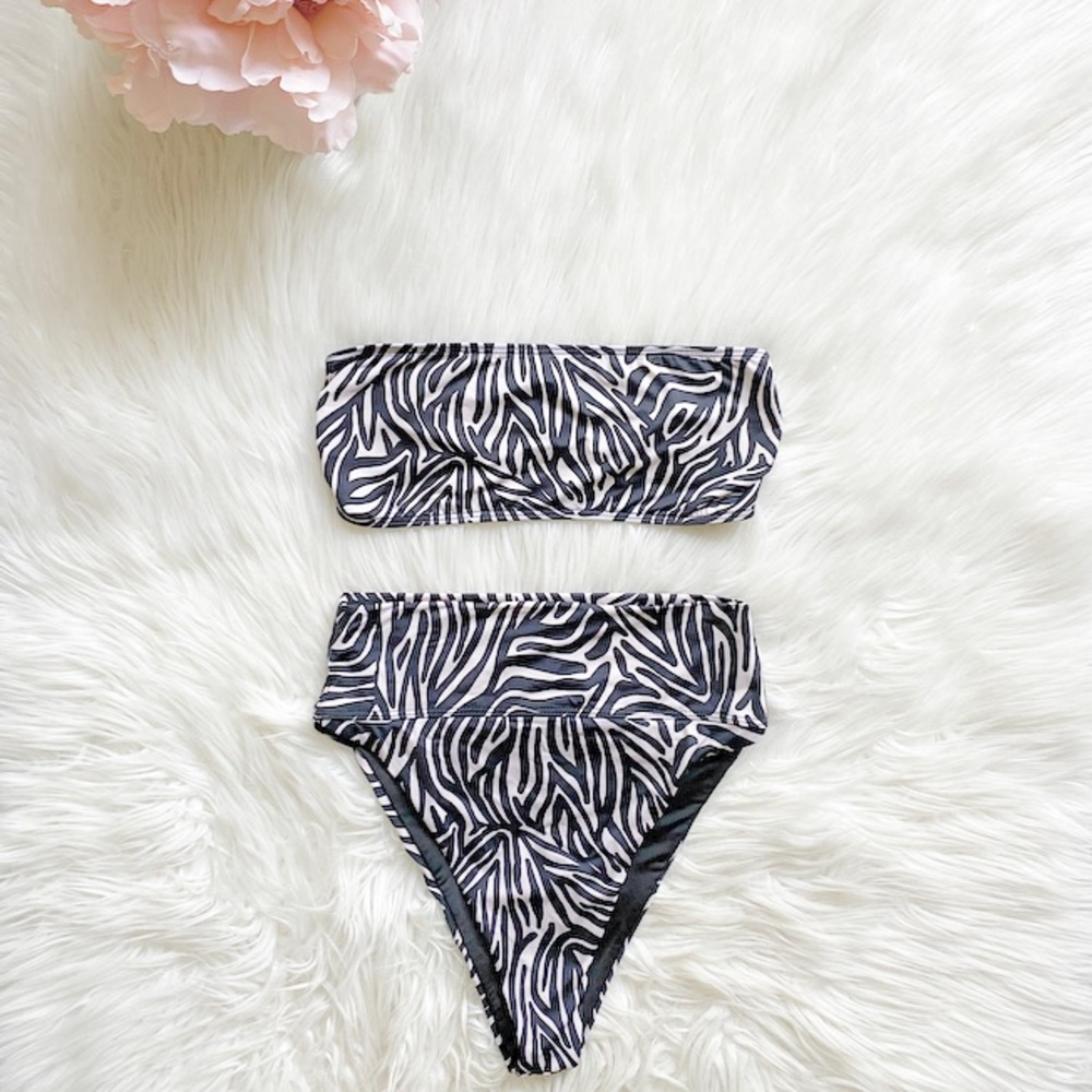 🌟SOLD🌟NWT Beach Riot Zebra Kelsey Set